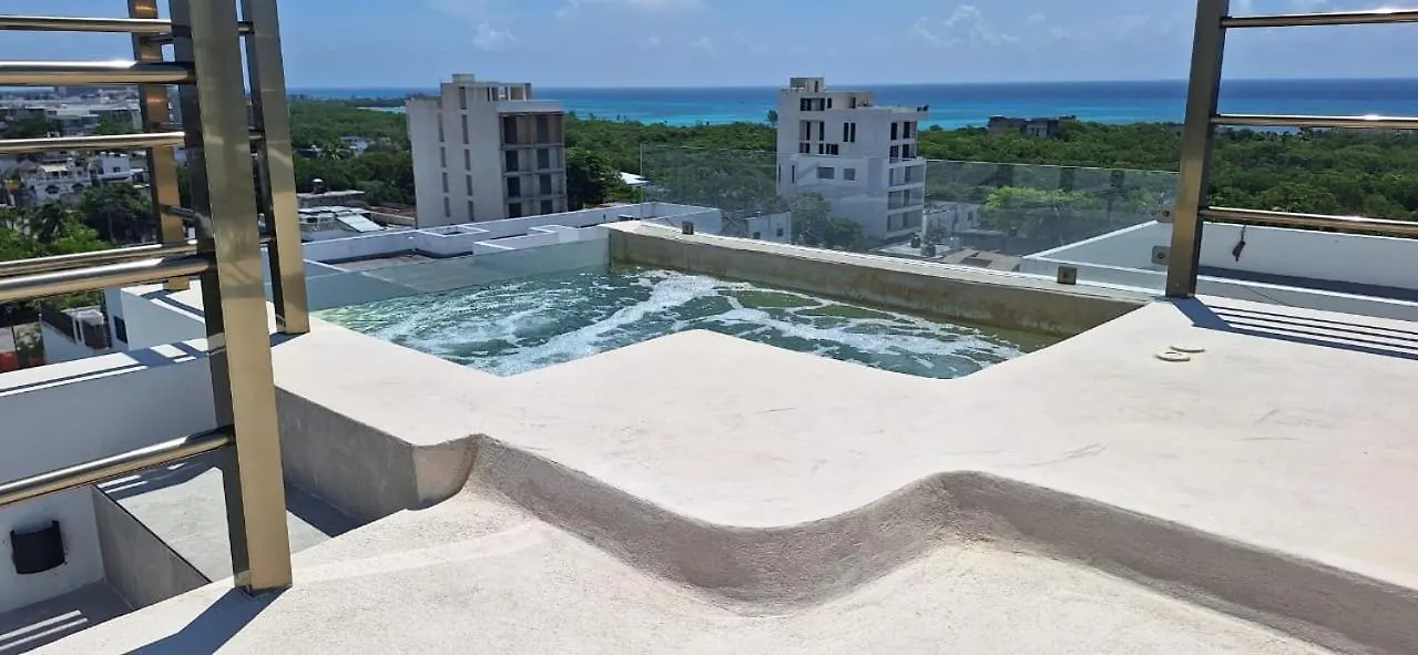 Itzamna Suite Deluxe Con Jacuzzi Playa del Carmen Apartment